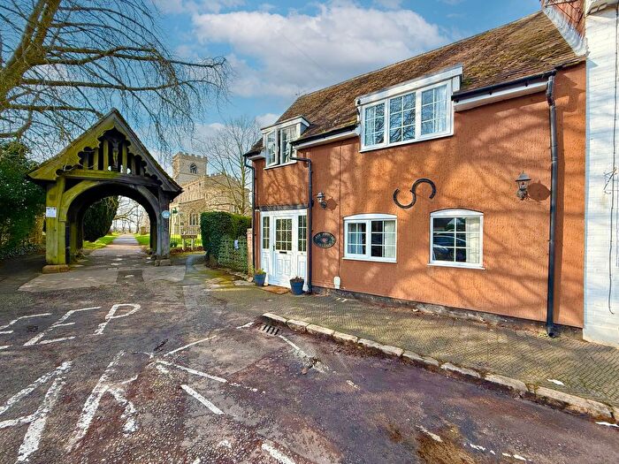 3 Bedroom Cottage For Sale In Church Street, Wing, LU7