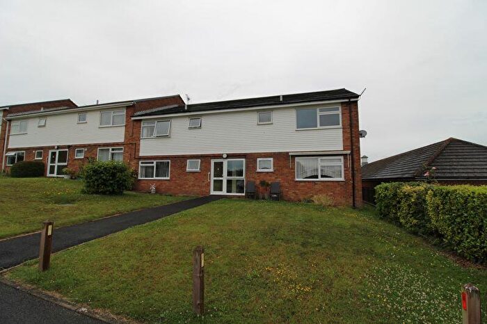 1 Bedroom Retirement Property For Sale In Prince Charles Avenue, South Darenth, DA4