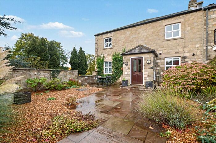 3 Bedroom Apartment For Sale In Bridge Court, Harrogate Road, Harewood, Leeds, West Yorkshire, LS17