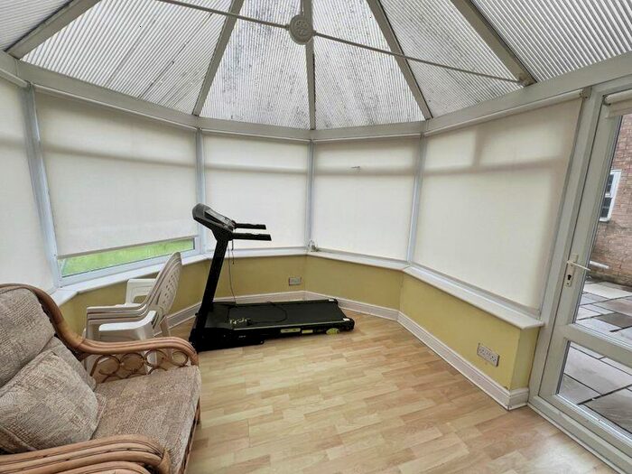 3 Bedroom Detached House For Sale In Winterfield Drive, Middle Hulton, BL3
