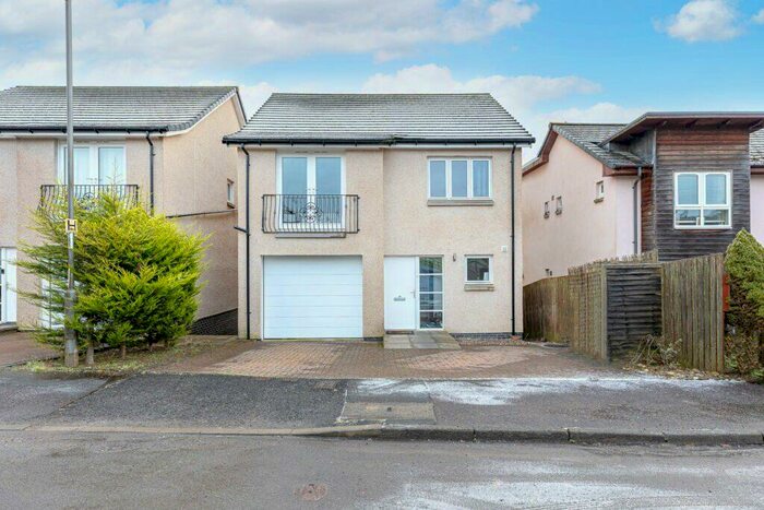 4 Bedroom Detached House For Sale In Rossie Place, Auchterarder, PH3
