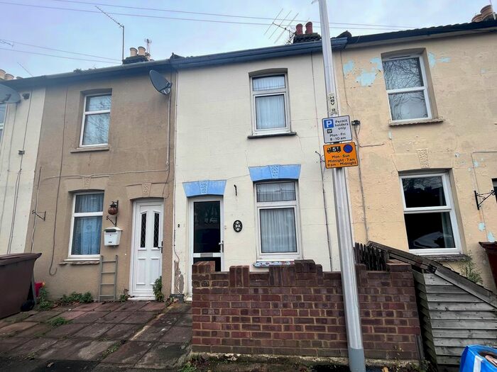 2 Bedroom Terraced House To Rent In Hothfield Road, Gillingham, ME8