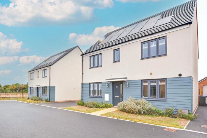 4 Bedroom Detached House For Sale In Maitland Place, Bowerhill, Melksham, Wiltshire, SN12