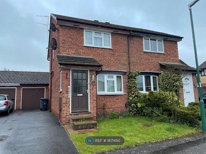 2 Bedroom Semi-Detached House To Rent In Evesham Close, Bournemouth, BH7