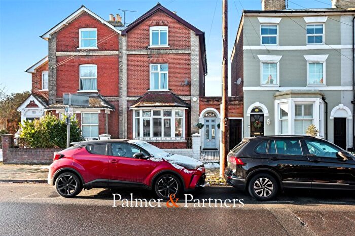 4 Bedroom Semi Detached House For Sale In North Station Road, Colchester, Essex, CO1