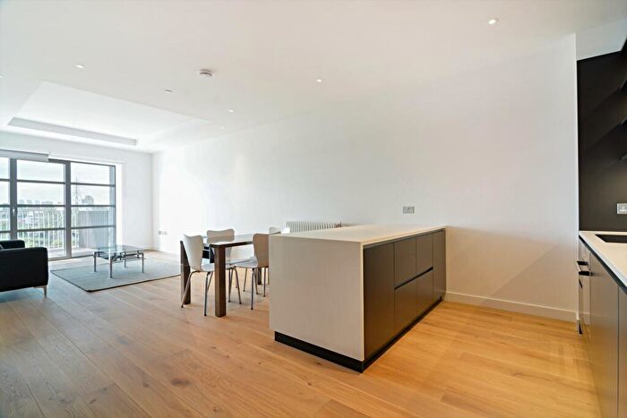 1 Bedroom Apartment To Rent In Kent Building, London City Island, London, E14
