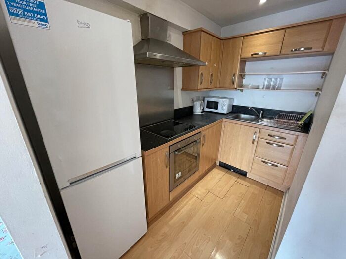 1 Bedroom Apartment To Rent In West Point, West Street, Sheffield, S1