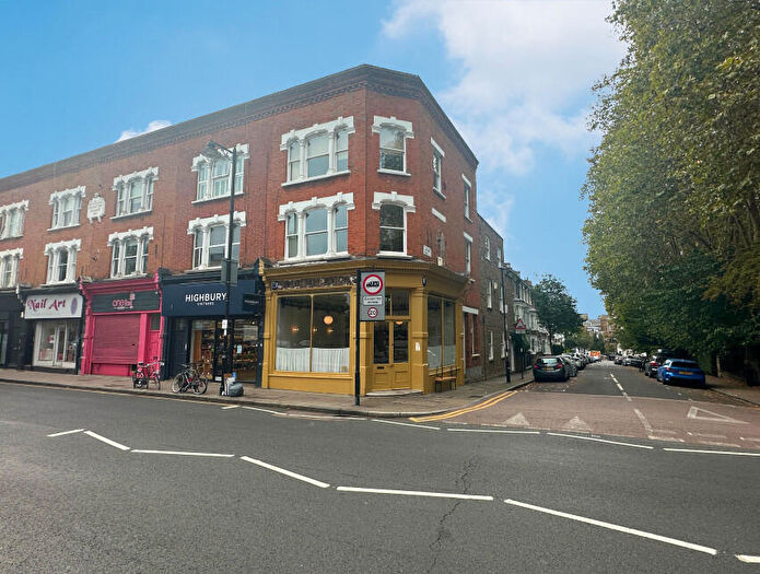 6 Bedroom Block Of Apartments For Sale In Highbury Park, Highbury, London, N5