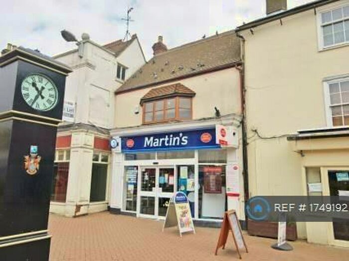 2 Bedroom Flat To Rent In Backway Road, Bicester, OX26