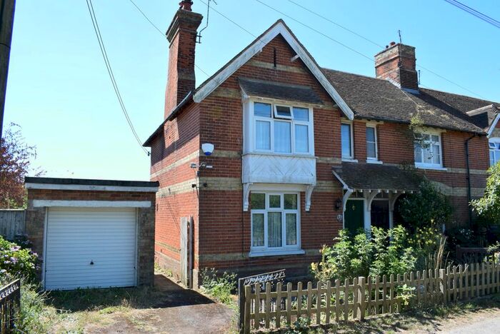 2 Bedroom End Of Terrace House For Sale In Hermitage Lane, Boughton Monchelsea, Maidstone, ME17