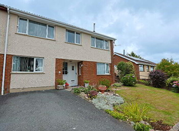 3 Bedroom Semi-Detached House For Sale In Springhill Drive, Newry, BT34