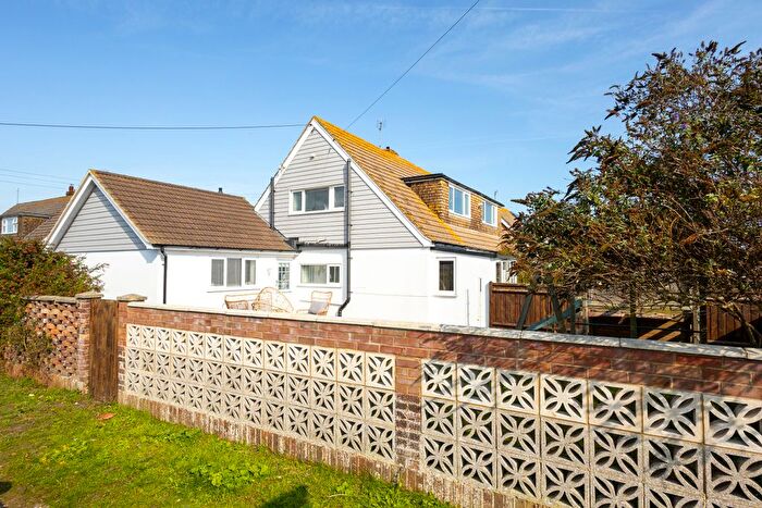 3 Bedroom Semi-detached House For Sale In Baldwin Road, New Romney, TN28