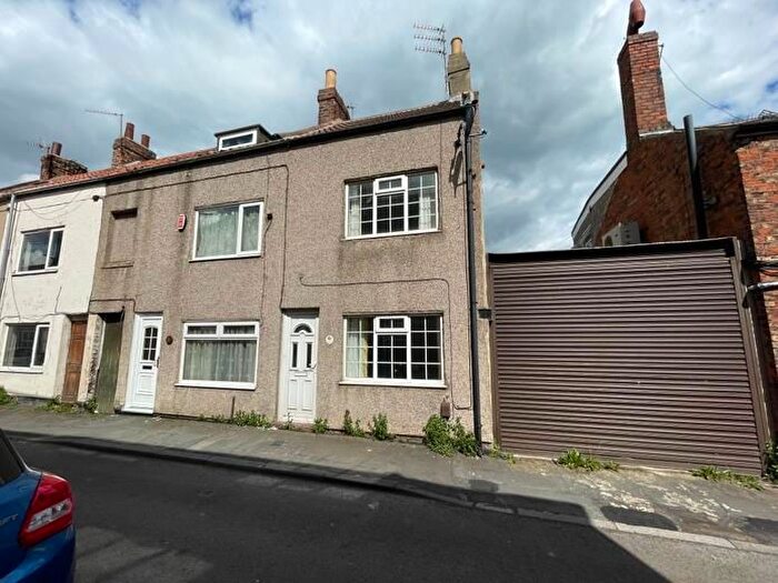 2 Bedroom End Of Terrace House To Rent In Chapel Street, Middlesbrough, TS6