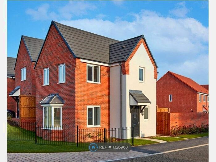 3 Bedroom Detached House To Rent In Piper Street, Shirebrook, NG20