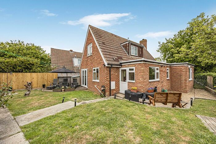3 Bedroom Detached House For Sale In Hedge Hill Road, Wantage, OX12