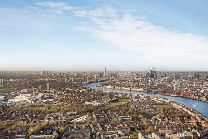 2 Bedroom Apartment For Sale In Landmark Pinnacle, Marsh Wall, E14