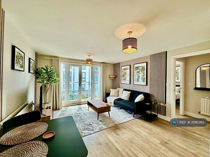 1 Bedroom Flat To Rent In St. Aubyn Street, Plymouth, PL1