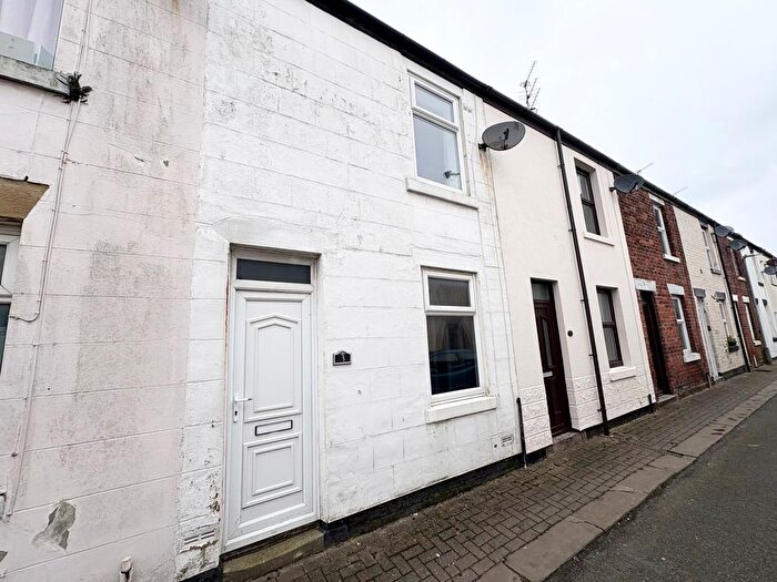 2 Bedroom Terraced House To Rent In Cross Street, Fleetwood, Lancashire, FY7