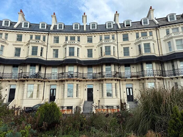 2 Bedroom Flat For Sale In Flat, Beach House, Marine Crescent, Folkestone, Kent, CT20