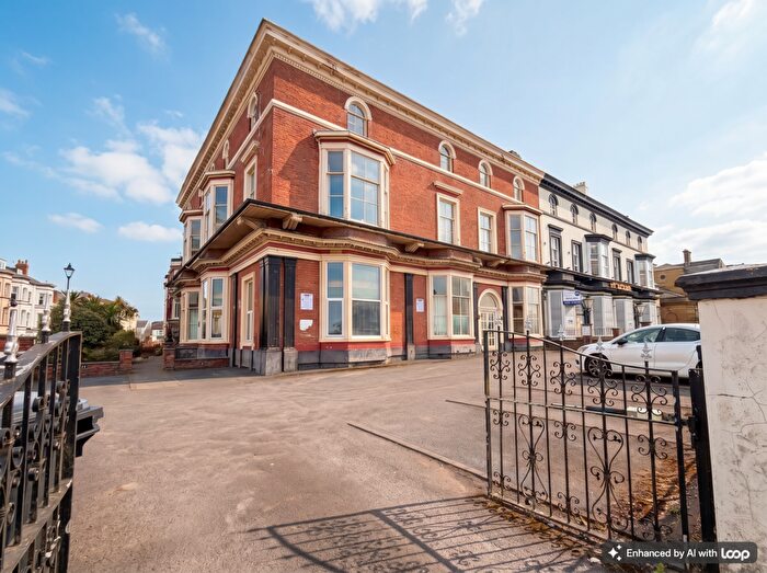 1 Bedroom Flat For Sale In Promenade, Southport, PR9