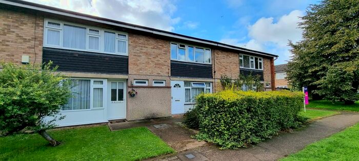 3 Bedroom House To Rent In Wood Common, Hatfield, AL10