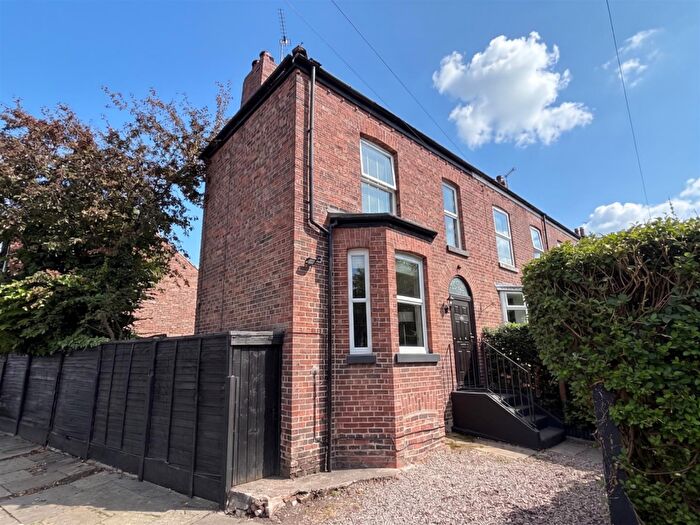2 Bedroom End Of Terrace House For Sale In Hope Road, Sale, M33
