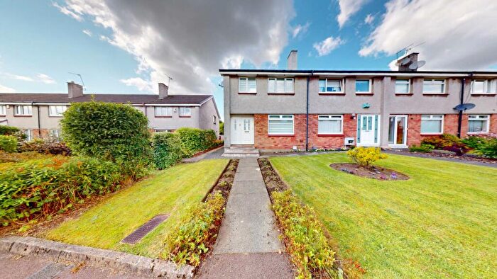 3 Bedroom End Of Terrace House To Rent In Crookstonhill Path, Glasgow, G52