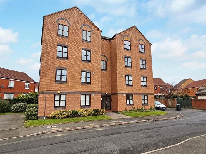 1 Bedroom Apartment For Sale In Monins Avenue, DY4