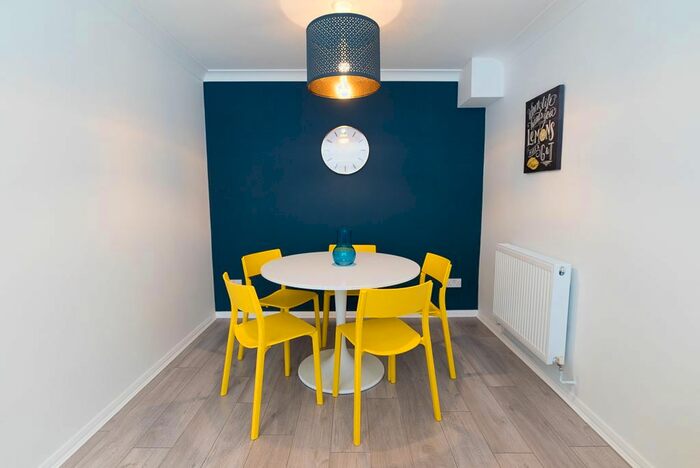 7 Bedroom Detached House To Rent In Burgess Road, Southampton, SO16