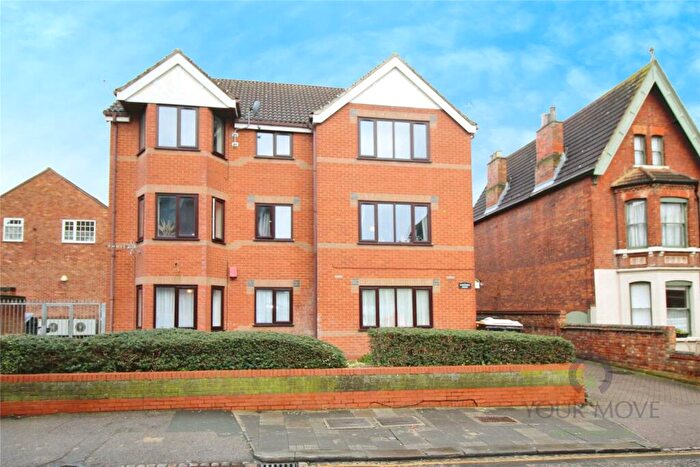 1 Bedroom Flat To Rent In Conduit Road, Bedford, Bedfordshire, MK40