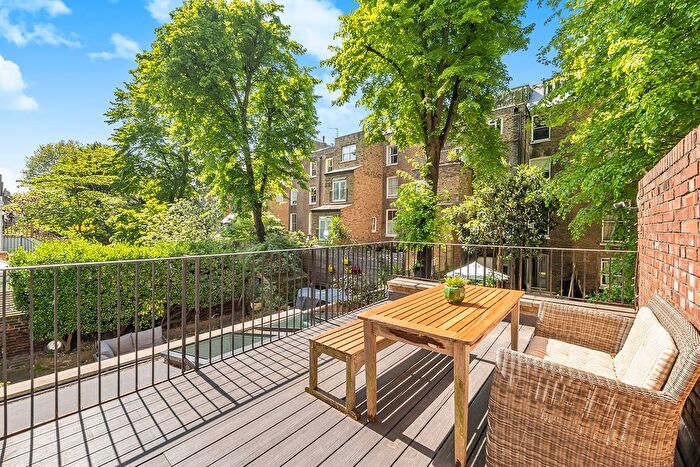 1 Bedroom Flat To Rent In Leamington Road Villas, London, W11