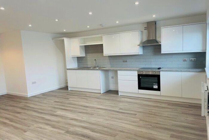 2 Bedroom Flat To Rent In Sandon Road, Stoke-On-Trent, ST3