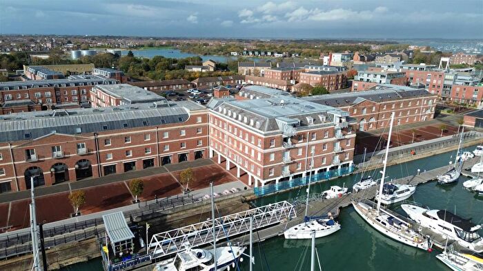 2 Bedroom Apartment To Rent In The Granary And Bakery, Royal Clarence Marina, Weevil Lane, Gosport, PO12