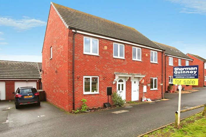 3 Bedroom Semi Detached House For Sale In Luna Way, Peterborough, PE2