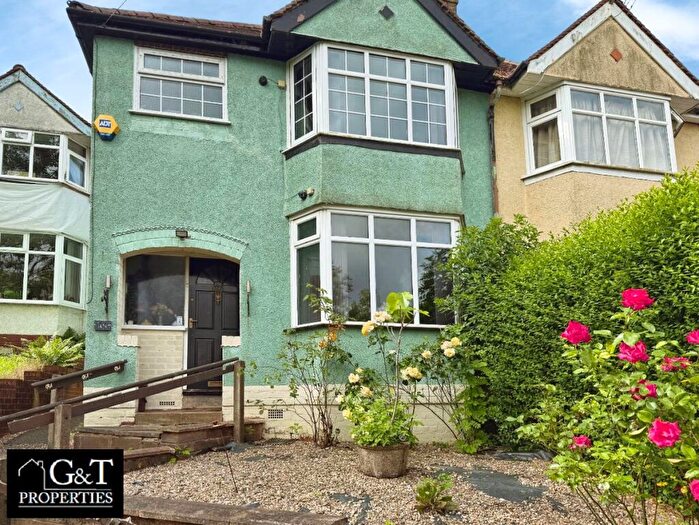 3 Bedroom Semi-Detached House For Sale In Station Road, Cradley Heath, B64
