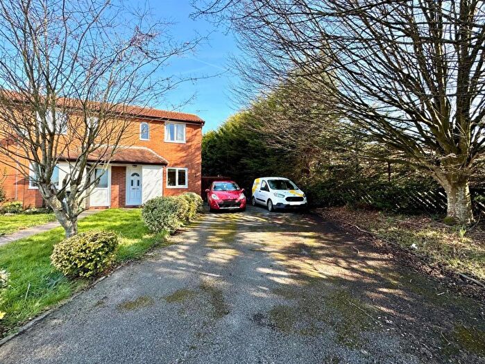 2 Bedroom End Of Terrace House For Sale In Thorn Tree Drive, Chepstow, NP16