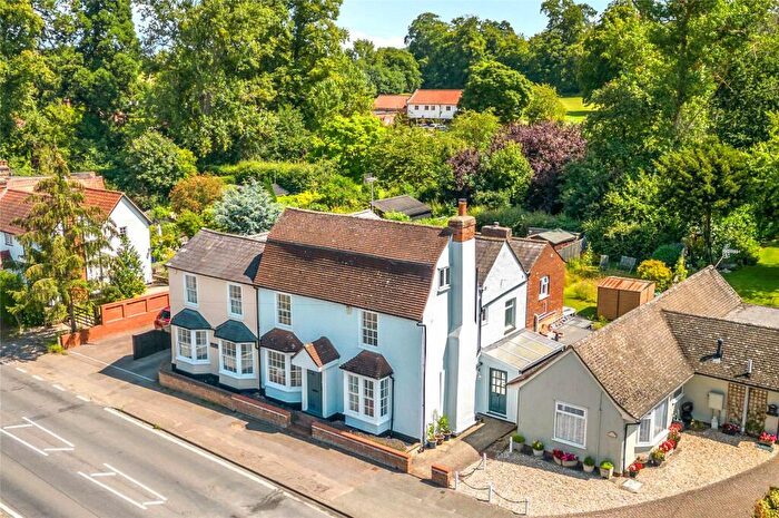 4 Bedroom Semi-Detached House For Sale In Cambridge Road, Quendon, Nr Saffron Walden, Essex, CB11