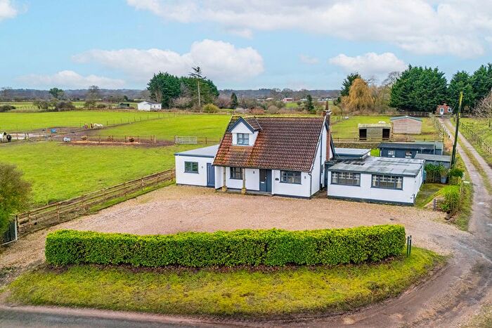 4 Bedroom Detached House For Sale In Hall Lane, Frettenham, NR12