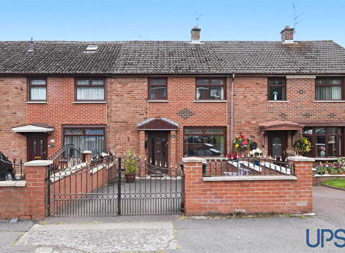 3 Bedroom Mid Terraced House For Sale In Lenadoon Avenue, Belfast, BT11