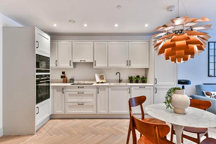 1 Bedroom Flat To Rent In Clifton Mansions, Park Avenue, London, NW2