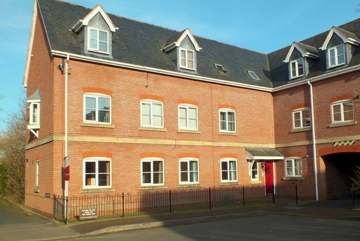 2 Bedroom Flat To Rent In Rumbush Lane, Dickens Heath, Solihull, B90