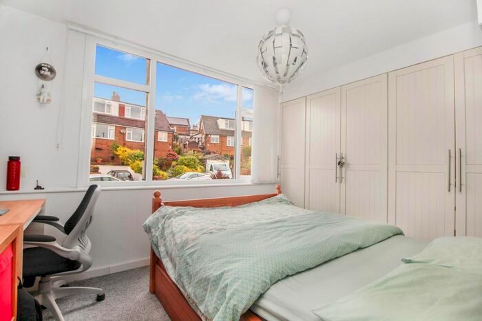 3 Bedroom Semi-Detached House To Rent In Stoney Croft, Horsforth, LS18