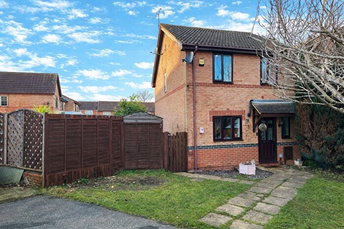3 Bedroom End Of Terrace House For Sale In Burrstock Way, Rainham, Gillingham, ME8