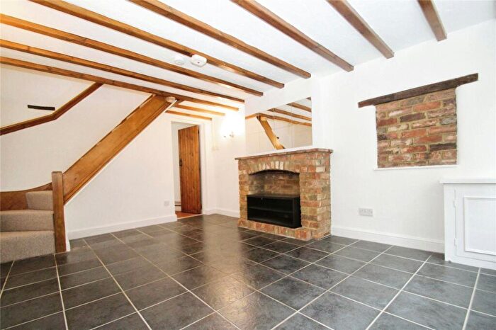 1 Bedroom Terraced House To Rent In St. Rumbolds Lane, Buckingham, MK18