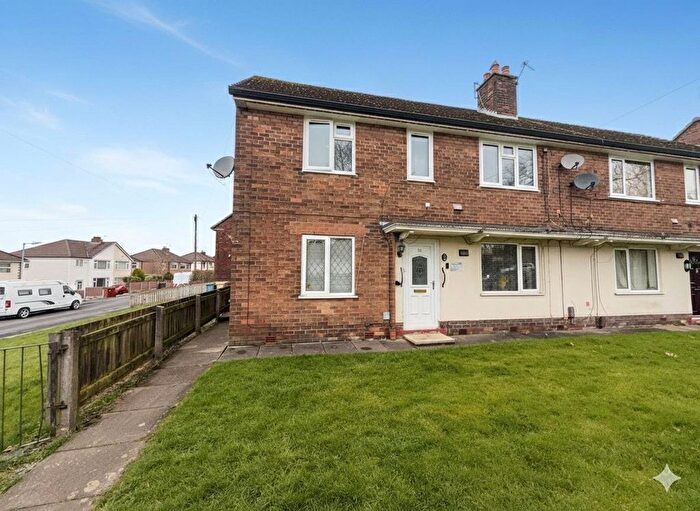 2 Bedroom Flat For Sale In Ainsworth Avenue, Horwich, Bolton, Greater Manchester, BL6