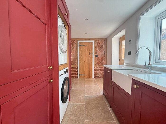 4 Bedroom Character Property For Sale In Watton Road, Shropham, NR17