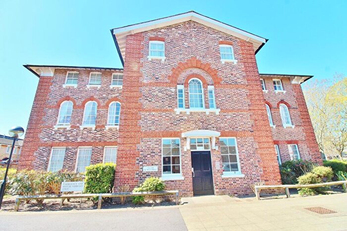 1 Bedroom Flat For Sale In St Marys Road, Portsmouth, PO3