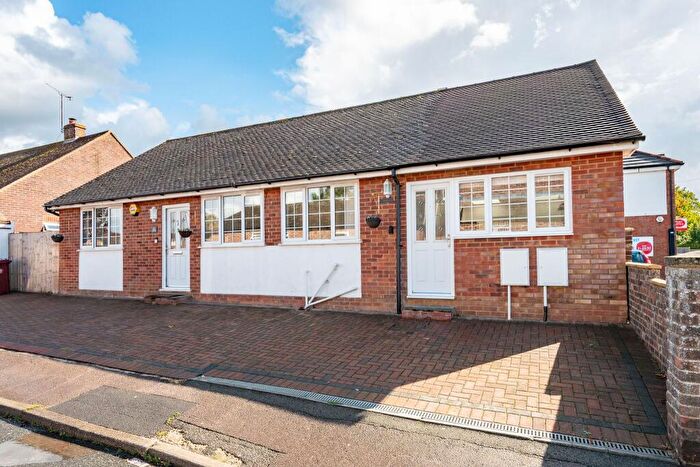 4 Bedroom Detached Bungalow For Sale In The Drive, Emsworth, PO10