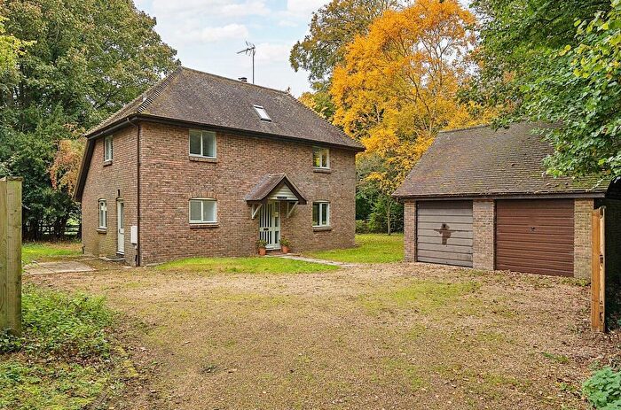 3 Bedroom Detached House For Sale In Kilmeston Road, Kilmeston, Alresford, Hampshire, SO24