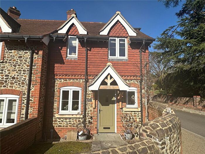 3 Bedroom End Of Terrace House To Rent In Tilford Street, Tilford, Farnham, Surrey, GU10
